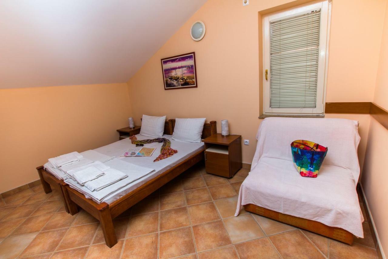 Adzic Apartments Budva Luaran gambar